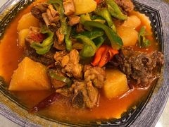 特色的大盘鸡-维吾尔餐厅(宜山路店)