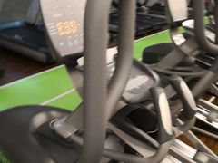 -美航国际健身(北京华联店)