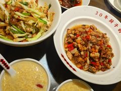 -味上湘菜馆(岳麓山店)