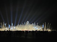 -东港音乐喷泉广场