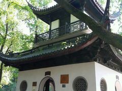 -汇龙潭