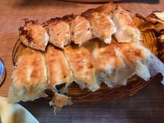 -阿洪锅贴王(小吃城店)