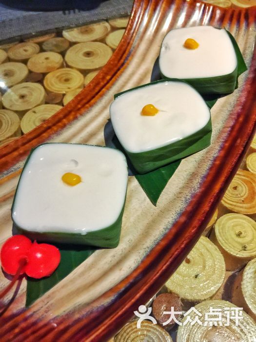 泰谷泰国休闲餐厅(万达广场松江店)椰香西米糕图片 - 第1张