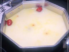 -新草堂锅物料理(泉城路店)