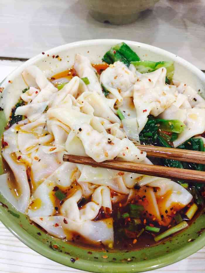 云安包面-"味精放得重,其实就是辣椒油香,还有酱油估.