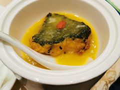 -乌兰湖畔草坪轻奢营地