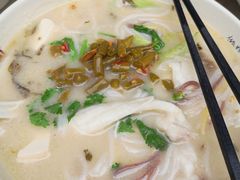 -五谷渔粉(区庄店)