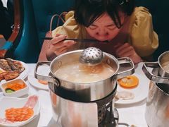 -领鲜活海鲜榴莲自助火锅(东门店)