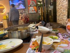 -樾餐厅泰式海鲜火锅(民歌湖店)