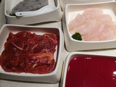 -海底捞火锅鲜切牛肉主题店(长寿路店)