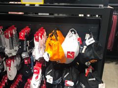 -PUMA品牌自营折扣店(百联奥特莱斯店)