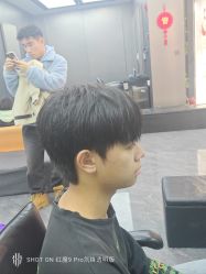 -米可造型烫发染发