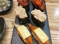 -亚龙湾亚泰商业街