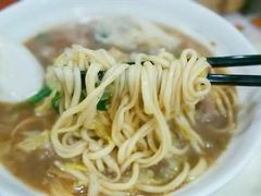 -十二忠手拉面(中华路店)