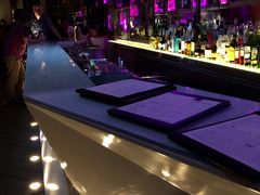 吧台-OZONE 顶楼酒吧(香港丽思卡尔顿酒店)