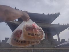 -钟楼大面包