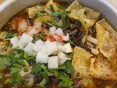 -丽丽三鲜螺蛳粉(田林路店)