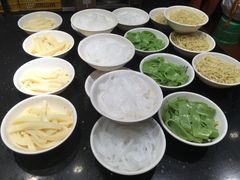 -重庆小面·抄手(解放碑好吃街店)