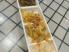 -湘人龙记老长沙米粉(华普国际大厦店)