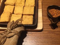 -云海肴·汽锅鸡·云南菜(天山百盛优客店)