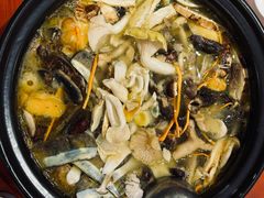 -菌之家·专业纯野生菌火锅·特色炒菌
