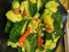 拍黄瓜-牧之源炭火烤羊腿(沽源店)