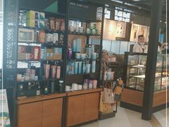 -星巴克(青岛李沧万达广场第二店)