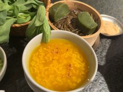 -三出山火锅(南京万象天地店)