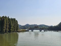 -星湖旅游景区七星岩