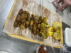 -老广烧烤(骆驼山康馨园店)