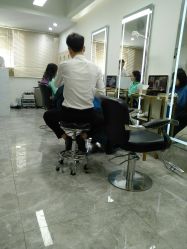 -BM SALON