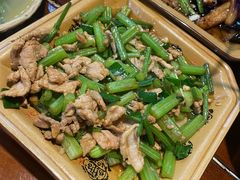 -苗湘食府(十年店)