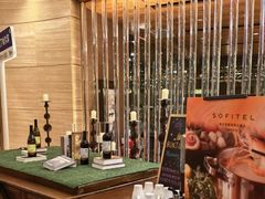 -索菲特酒店·海鲜自助 ·聚餐厅