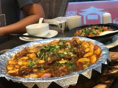 -万重锦·人文川菜馆(骡马市店)