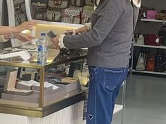 -六六奢品·vintage中古·回收二手奢侈品包包手表首饰(环球港店)