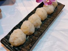-鲜入围煮花胶鸡海鲜火锅