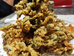 炸花椒芽儿-华盛园卷子王农家菜水库鱼