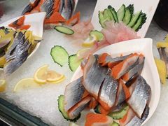 -领鲜活海鲜榴莲自助火锅(东门店)