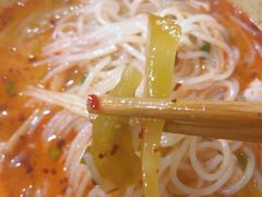 -老字号巴山酸菜米线(巴渝佳梦小区店)