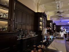 -LONG BAR 廊吧(外滩华尔道夫酒店)