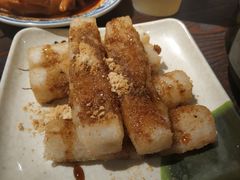 -爆炸头阿姨小四川正宗川味小吃(无任何分店)