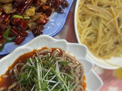 -洪霞餐馆