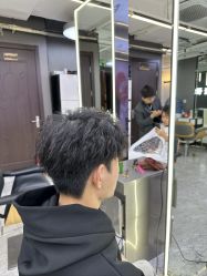 -藤野造型烫发染发