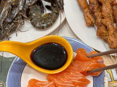 -金马门国际美食百汇(珞喻路店)