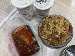 -老头爱马仕酸豇豆炒饭(丰富路店)