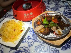 -卢大鲜鱼头捞饭(美利广场店)