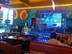 -Famous肥猫墨西哥音乐餐吧(五棵松华熙LIVE店)