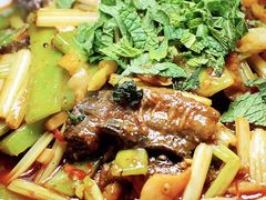 -万重锦·人文川菜馆(骡马市店)