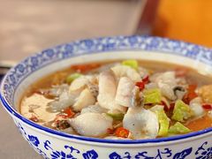 酸菜黑鱼面-荣荣面馆(丹溪大道店)