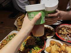 -爆炸头阿姨小四川正宗川味小吃(无任何分店)